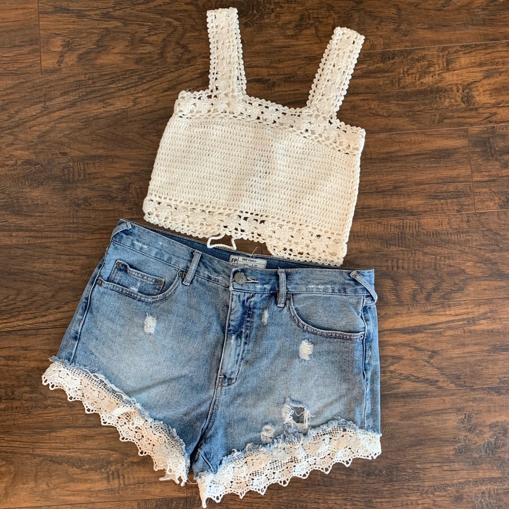 Free people denim shorts size 24